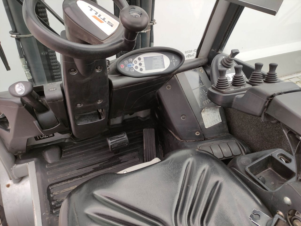 Still RX70-35 - Dízel targonca: 5 kép. Still RX70-35 - Dízel targonca: 5 kép.