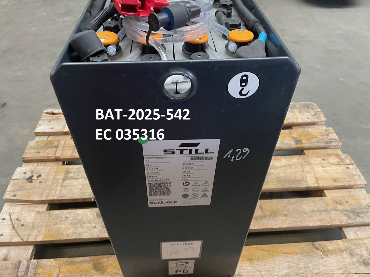 Sunlight I 24 Volt I 3 PzS 375 - Akkumulátor - Anyagmozgató gép: 5 kép. Sunlight I 24 Volt I 3 PzS 375 - Akkumulátor - Anyagmozgató gép: 5 kép.