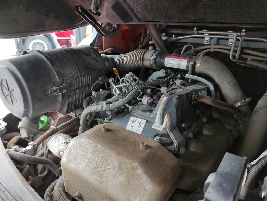 Toyota 40-8FD50N - Dízel targonca: 5 kép. Toyota 40-8FD50N - Dízel targonca: 5 kép.