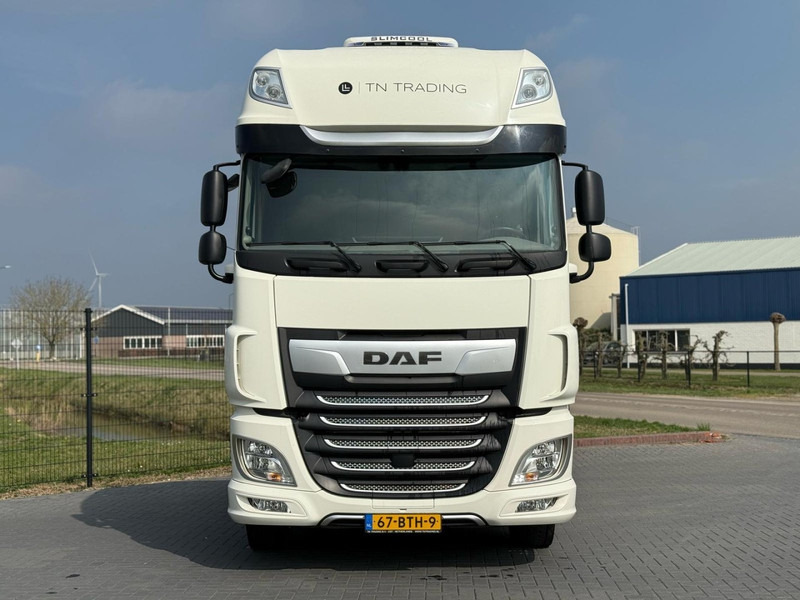 DAF XF 450 STAND KLIMA, FULL SPOILER, 2X BED, NL TRUCK. - Nyergesvontató: 3 kép. DAF XF 450 STAND KLIMA, FULL SPOILER, 2X BED, NL TRUCK. - Nyergesvontató: 3 kép.