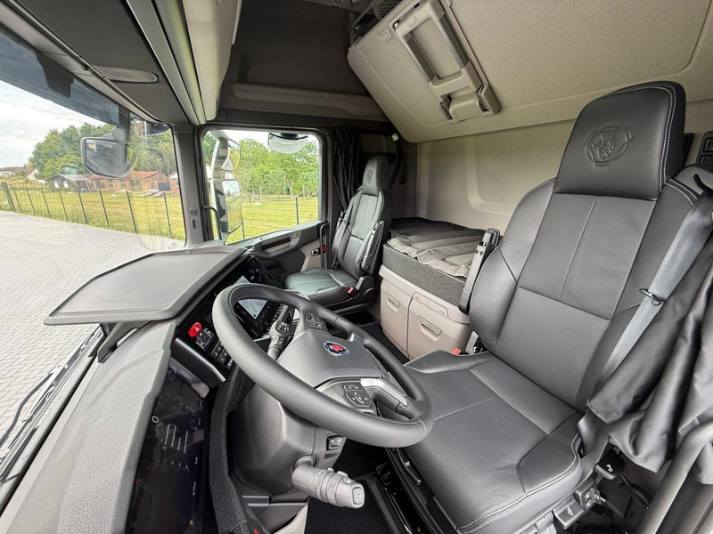 Új Nyergesvontató Scania 500S NGS NIEUW, VOL OPTIES, PARK COOL, LEER, RETARDER, PTO, ALCOA.: 19 kép.