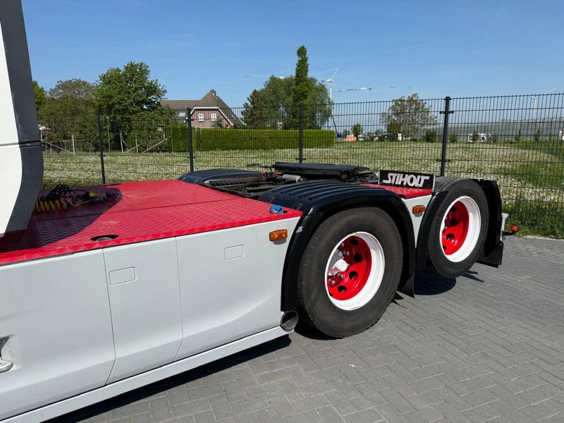 Scania R 650 FULL AIR, RETARDER, LEATHER, SHOW, INTERIOR. - Nyergesvontató: 4 kép. Scania R 650 FULL AIR, RETARDER, LEATHER, SHOW, INTERIOR. - Nyergesvontató: 4 kép.