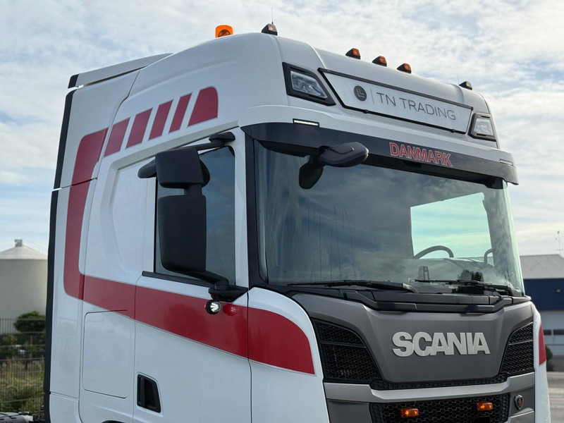 Scania R450 NGS VOLLUCHT, RETARDER, LED, PARK COOL, 2X TANK. - Nyergesvontató: 4 kép. Scania R450 NGS VOLLUCHT, RETARDER, LED, PARK COOL, 2X TANK. - Nyergesvontató: 4 kép.