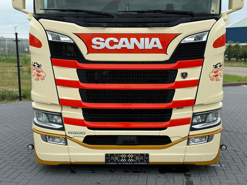 Scania R500 2.95 WB, VOLLUCHT, PTO VOORBEREID, LEER, INTERIEUR. - Nyergesvontató: 3 kép. Scania R500 2.95 WB, VOLLUCHT, PTO VOORBEREID, LEER, INTERIEUR. - Nyergesvontató: 3 kép.
