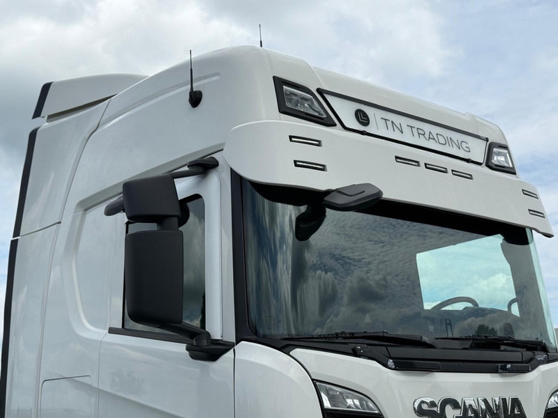 Scania R500 VOLLUCHT, LEREN STOELEN, RETARDER, GOEDE STAAT. - Nyergesvontató: 5 kép. Scania R500 VOLLUCHT, LEREN STOELEN, RETARDER, GOEDE STAAT. - Nyergesvontató: 5 kép.