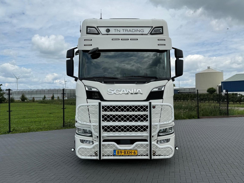 Scania R500 VOLLUCHT, LEREN STOELEN, RETARDER, GOEDE STAAT. - Nyergesvontató: 2 kép. Scania R500 VOLLUCHT, LEREN STOELEN, RETARDER, GOEDE STAAT. - Nyergesvontató: 2 kép.
