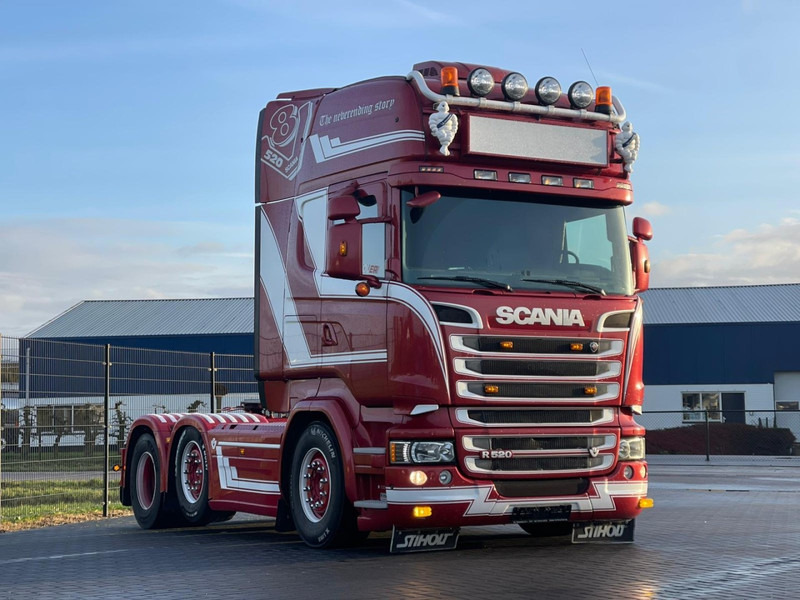 Scania R520 6X2/4, VOLLUCHT, SHOWTRUCK, LEER, RETARDER. - Nyergesvontató: 1 kép. Scania R520 6X2/4, VOLLUCHT, SHOWTRUCK, LEER, RETARDER. - Nyergesvontató: 1 kép.