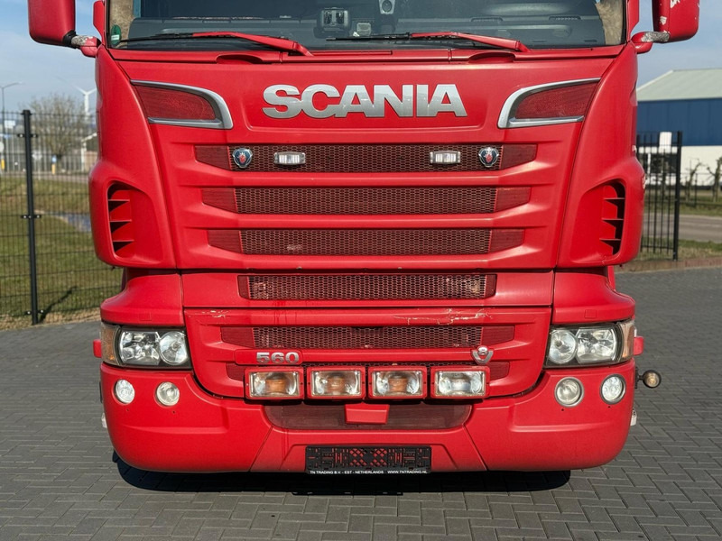 Scania R560 V8 RETARDER, FULL SPOILER, STEEL/AIR, LEATHER, 2 TANKS. - Nyergesvontató: 4 kép. Scania R560 V8 RETARDER, FULL SPOILER, STEEL/AIR, LEATHER, 2 TANKS. - Nyergesvontató: 4 kép.