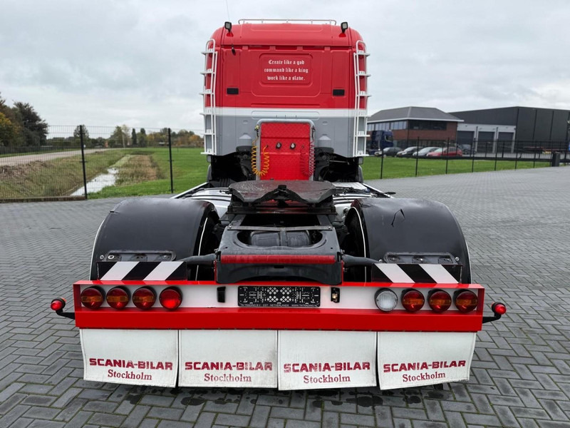 Nyergesvontató Scania R560 V8 SHOW, TOP, LEREN STOELEN, RETARDER, HANDGESCHAKELD.: 16 kép.