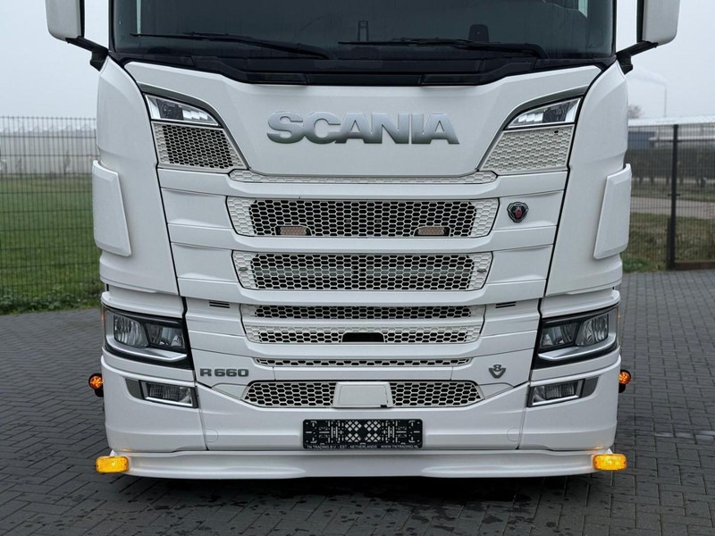 Scania R660 VOLLUCHT, ALCOA, LEER, RETARDER, TOP, NEGEN TONS VOORAS. - Nyergesvontató: 4 kép. Scania R660 VOLLUCHT, ALCOA, LEER, RETARDER, TOP, NEGEN TONS VOORAS. - Nyergesvontató: 4 kép.