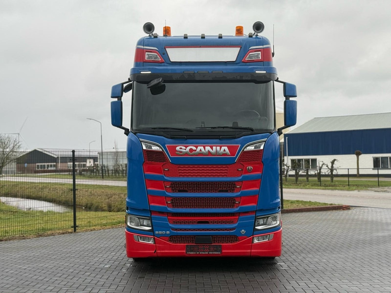 Scania S520 6X2/4, VOLLUCHT, LEER, RETARDER, PARK COOL, EURO 6D. - Nyergesvontató: 3 kép. Scania S520 6X2/4, VOLLUCHT, LEER, RETARDER, PARK COOL, EURO 6D. - Nyergesvontató: 3 kép.
