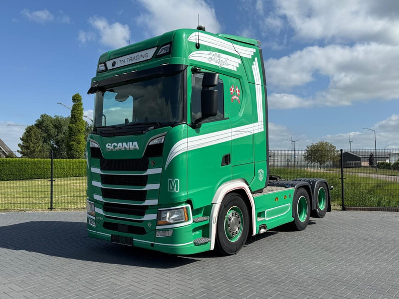 Scania S520 V8 NGS 2.95WB, FULL SPOILER, RETARDER, FULL AIR. - Nyergesvontató: 1 kép. Scania S520 V8 NGS 2.95WB, FULL SPOILER, RETARDER, FULL AIR. - Nyergesvontató: 1 kép.