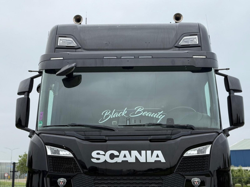 Scania S580 V8 NGS RETARDER, LEATHER, 2X TANK, TOP CONDITION! - Nyergesvontató: 5 kép. Scania S580 V8 NGS RETARDER, LEATHER, 2X TANK, TOP CONDITION! - Nyergesvontató: 5 kép.