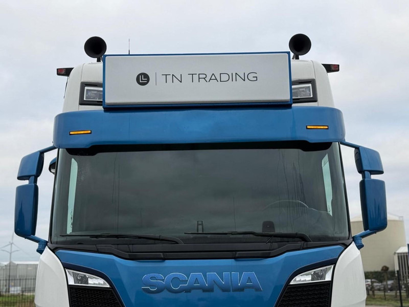 Scania S660 BOOGIE, VOLLUCHT, RETARDER, LEER. - Nyergesvontató: 5 kép. Scania S660 BOOGIE, VOLLUCHT, RETARDER, LEER. - Nyergesvontató: 5 kép.