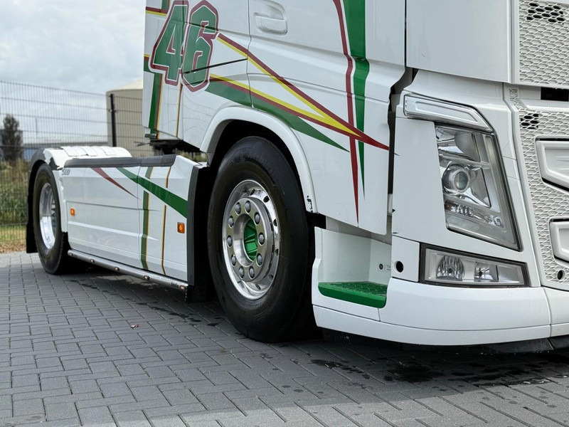 Volvo FH 13.500 VOLLUCHT, RETARDER, LEER, 2 TANKS, TOP AUTO. - Nyergesvontató: 2 kép. Volvo FH 13.500 VOLLUCHT, RETARDER, LEER, 2 TANKS, TOP AUTO. - Nyergesvontató: 2 kép.