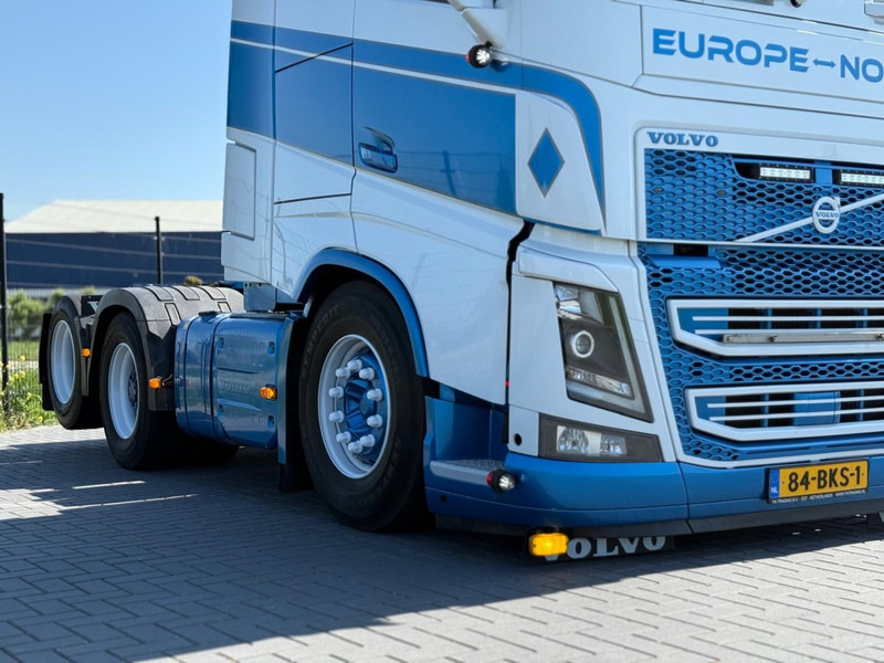 Volvo FH 16.750 FULL AIR, LEATHER, SHOW, TOP CONDITION, XL CABINE. - Nyergesvontató: 4 kép. Volvo FH 16.750 FULL AIR, LEATHER, SHOW, TOP CONDITION, XL CABINE. - Nyergesvontató: 4 kép.