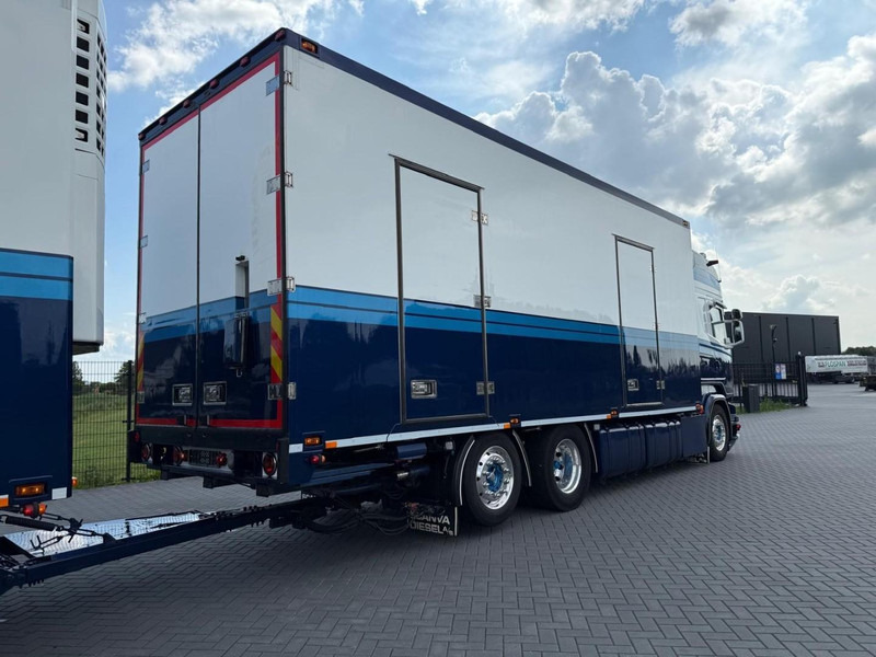 Scania R450 SHOW COMBI, SPECIAL INTERIOR, LIKE NEW, LOW MILEAGE. - Dobozos felépítményű teherautó: 5 kép. Scania R450 SHOW COMBI, SPECIAL INTERIOR, LIKE NEW, LOW MILEAGE. - Dobozos felépítményű teherautó: 5 kép.