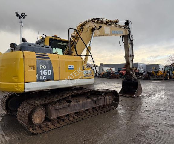 Komatsu PC160LC8 - Lánctalpas kotró: 4 kép. Komatsu PC160LC8 - Lánctalpas kotró: 4 kép.