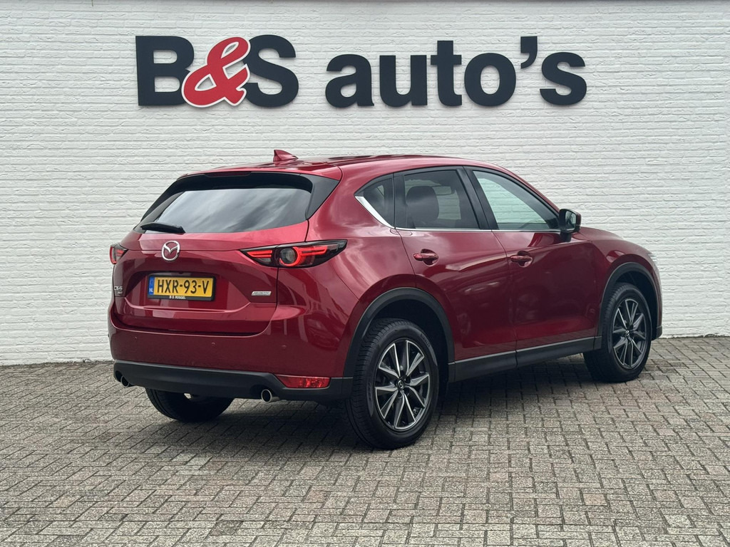 Mazda CX-5-2.0 SkyActiv-G AWD 165 GT-Luxury Adaptive cruise control Climate control Stoel-en stuurverwarming HeadUp display Camera - Terepjáró/ SUV: 2 kép. Mazda CX-5-2.0 SkyActiv-G AWD 165 GT-Luxury Adaptive cruise control Climate control Stoel-en stuurverwarming HeadUp display Camera - Terepjáró/ SUV: 2 kép.