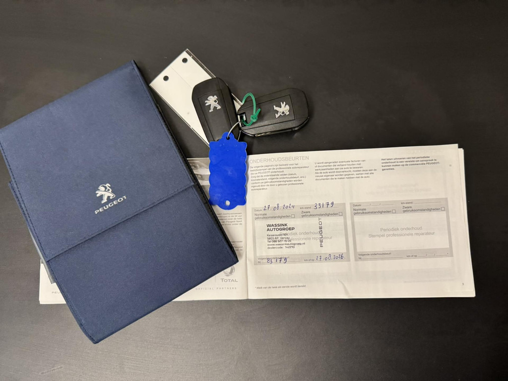 Peugeot Expert-2.0 BlueHDI 145 S&S DC Automaat Cruise Climate control Apple / Android dubbele cabine Dealeronderhouden - Duplakabinos kisteherautó: 4 kép. Peugeot Expert-2.0 BlueHDI 145 S&S DC Automaat Cruise Climate control Apple / Android dubbele cabine Dealeronderhouden - Duplakabinos kisteherautó: 4 kép.
