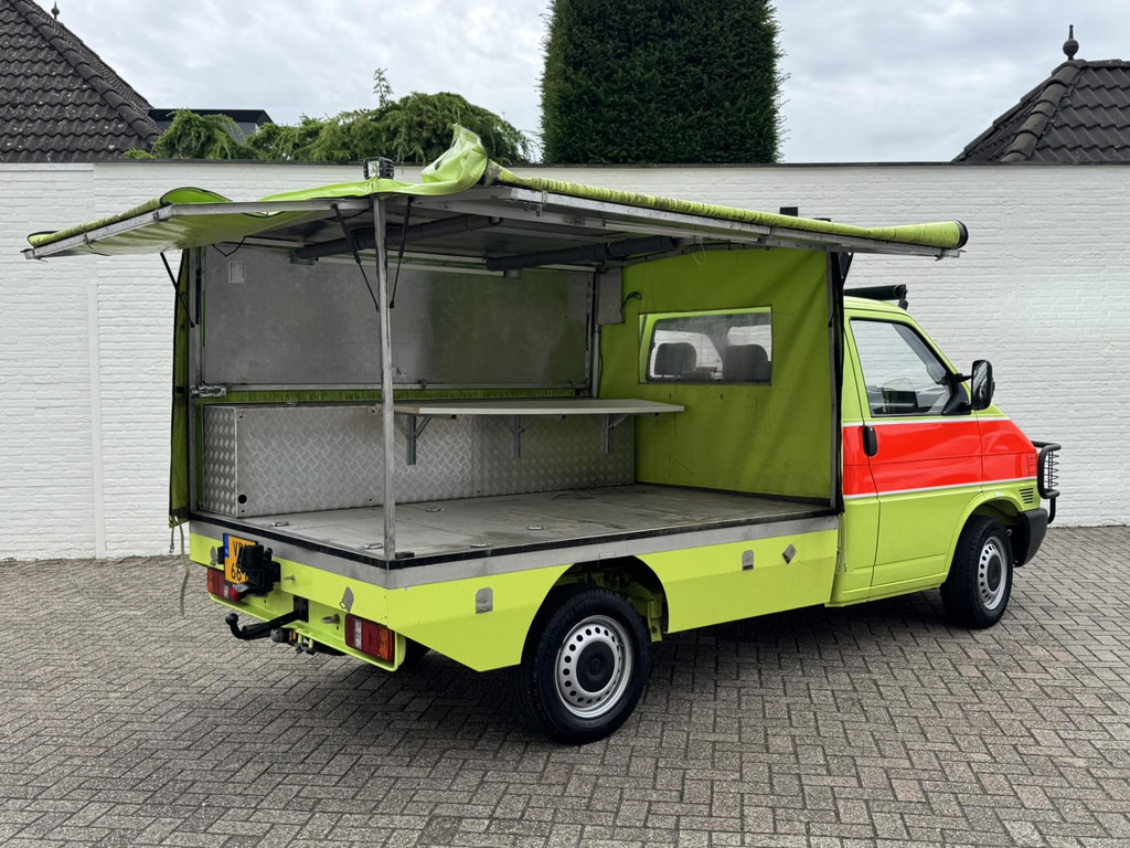 Volkswagen Transporter-2.5 5-cilinder benzine 4x4 syncro ex Zwitserse brandweer Trekhaak Verstralers Laadruimte ventilatie - Ponyvás kisteherautó: 2 kép. Volkswagen Transporter-2.5 5-cilinder benzine 4x4 syncro ex Zwitserse brandweer Trekhaak Verstralers Laadruimte ventilatie - Ponyvás kisteherautó: 2 kép.