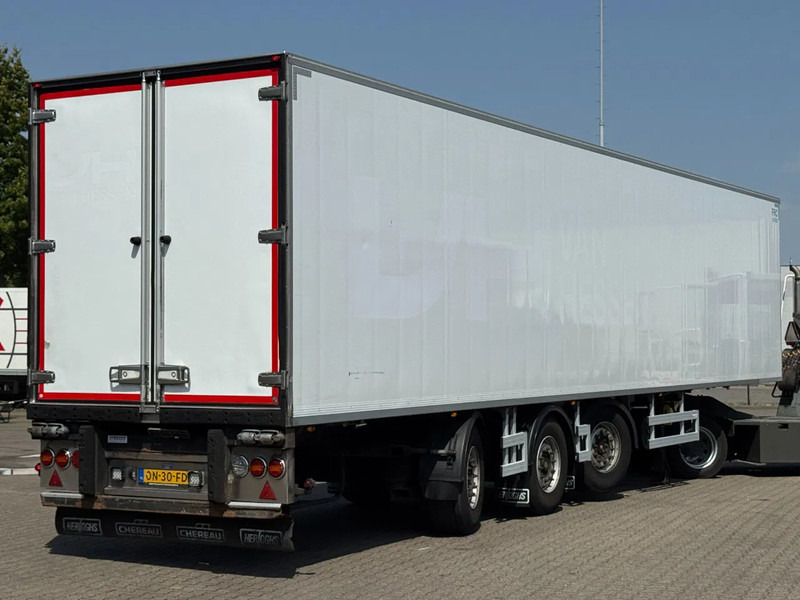 Chereau 2X Stuur-Assen / Carrier Vector 1950 / Lift-As / Apk 01-2026! - Félpótkocsi hűtős: 5 kép. Chereau 2X Stuur-Assen / Carrier Vector 1950 / Lift-As / Apk 01-2026! - Félpótkocsi hűtős: 5 kép.