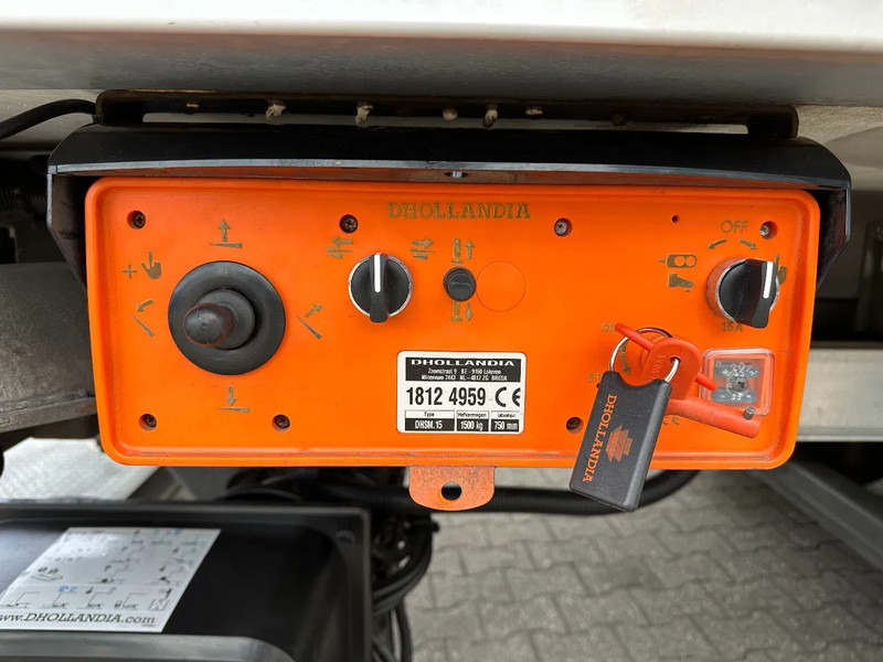 Hűtős teherautó DAF LF 260 4x2 Lamberet Carrier Supra 850 / Laadklep / Apk *TOP*: 7 kép.