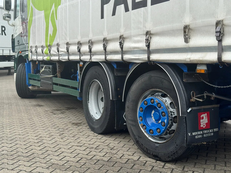 DAF XF 105 460 6x2*4 FAN Schuifzeilen Combi Doorlaadsysteem - Ponyvás teherautó: 2 kép. DAF XF 105 460 6x2*4 FAN Schuifzeilen Combi Doorlaadsysteem - Ponyvás teherautó: 2 kép.