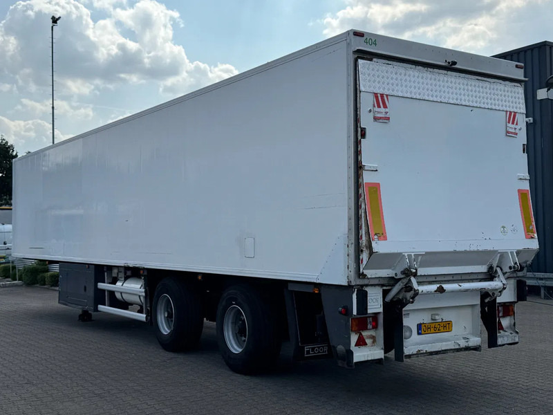 Floor Carrier Vector 1800mt / Stuur-as / 3T Laadklep / Bpw-Axle - Félpótkocsi hűtős: 4 kép. Floor Carrier Vector 1800mt / Stuur-as / 3T Laadklep / Bpw-Axle - Félpótkocsi hűtős: 4 kép.