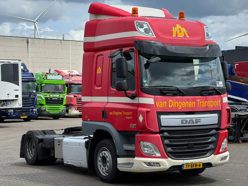 DAF CF 400 Space Cab - Mega - Hefschotel - Euro 6 - Nyergesvontató: 2 kép. DAF CF 400 Space Cab - Mega - Hefschotel - Euro 6 - Nyergesvontató: 2 kép.