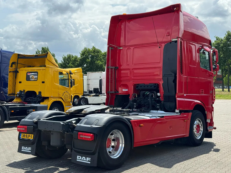 DAF XF 460 SSC Hydrauliek Alcoa - Nyergesvontató: 3 kép. DAF XF 460 SSC Hydrauliek Alcoa - Nyergesvontató: 3 kép.