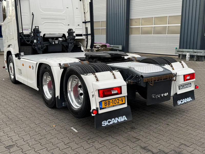 Scania R580 V8 6x2 Retarder Full Air Boogie - Nyergesvontató: 5 kép. Scania R580 V8 6x2 Retarder Full Air Boogie - Nyergesvontató: 5 kép.