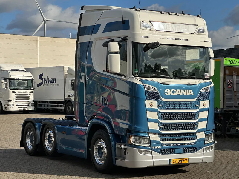 Scania S500 6x2/4 Full Air Retarder P-Airco Alcoa - Nyergesvontató: 2 kép. Scania S500 6x2/4 Full Air Retarder P-Airco Alcoa - Nyergesvontató: 2 kép.