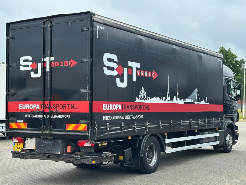 Scania R270 4x2 Schuifzeil / Laadklep / Euro 4 - Ponyvás teherautó: 3 kép. Scania R270 4x2 Schuifzeil / Laadklep / Euro 4 - Ponyvás teherautó: 3 kép.