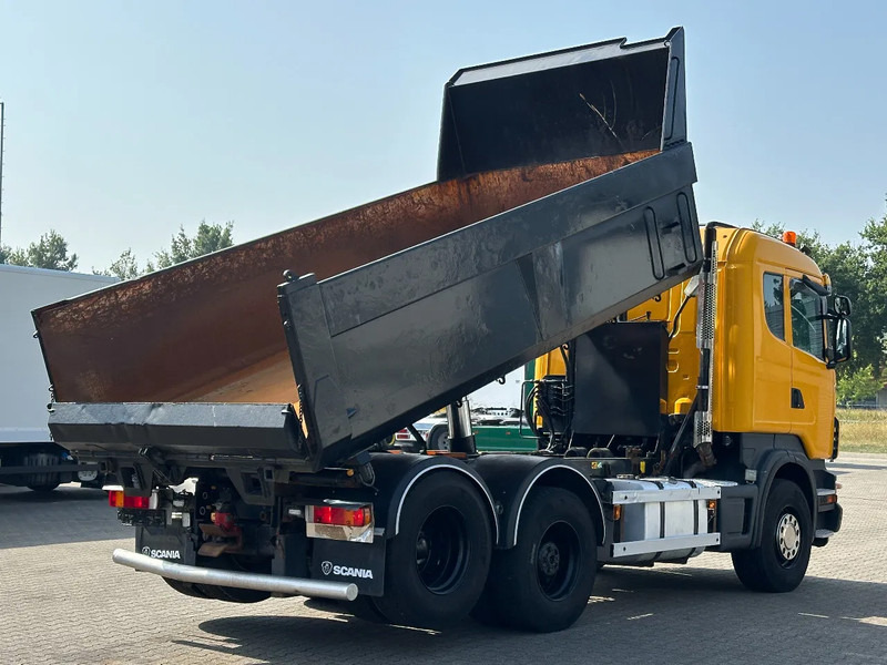 Scania R500 V8 6x2 Kipper Retarder Euro 3 Full Steel *Only 342 Tkm* - Billenőplatós teherautó: 3 kép. Scania R500 V8 6x2 Kipper Retarder Euro 3 Full Steel *Only 342 Tkm* - Billenőplatós teherautó: 3 kép.