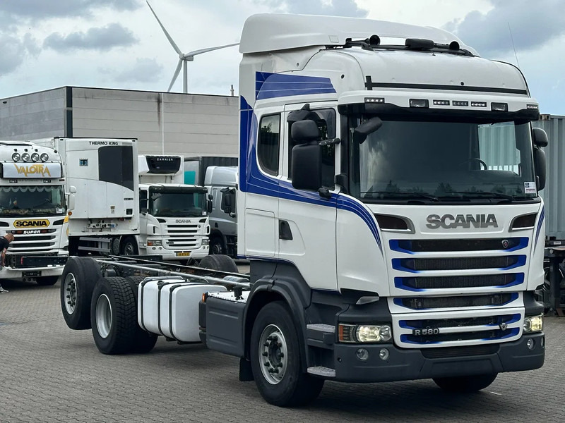 Scania R580 V8 6x2*4 Chassis Retarder Full Air 4.90 Wb Euro 6 - Alvaz teherautó: 3 kép. Scania R580 V8 6x2*4 Chassis Retarder Full Air 4.90 Wb Euro 6 - Alvaz teherautó: 3 kép.
