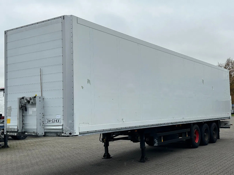 Schmitz Cargobull Closed Box / Bpw-Axle - Félpótkocsi dobozos: 3 kép. Schmitz Cargobull Closed Box / Bpw-Axle - Félpótkocsi dobozos: 3 kép.