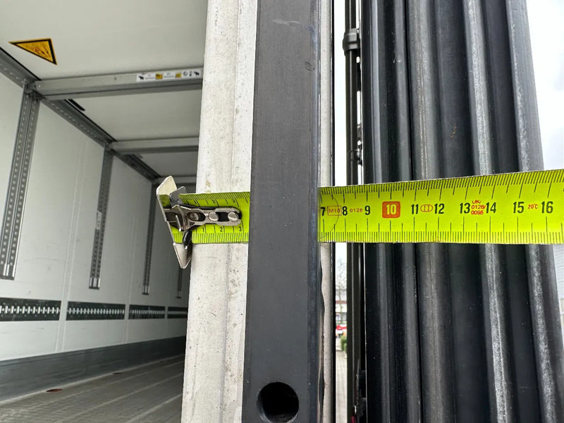 Félpótkocsi hűtős Schmitz Cargobull THERMOKING SLXi Spectrum Multitemp / 7CM Wande / Rotos-Disc / Double Stock / Apk!: 14 kép.