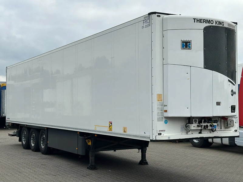 Schmitz Cargobull Thermo King SLXi 300 / Disc-Brakes / Laadklep / APK 9-2026! - Félpótkocsi hűtős: 3 kép. Schmitz Cargobull Thermo King SLXi 300 / Disc-Brakes / Laadklep / APK 9-2026! - Félpótkocsi hűtős: 3 kép.