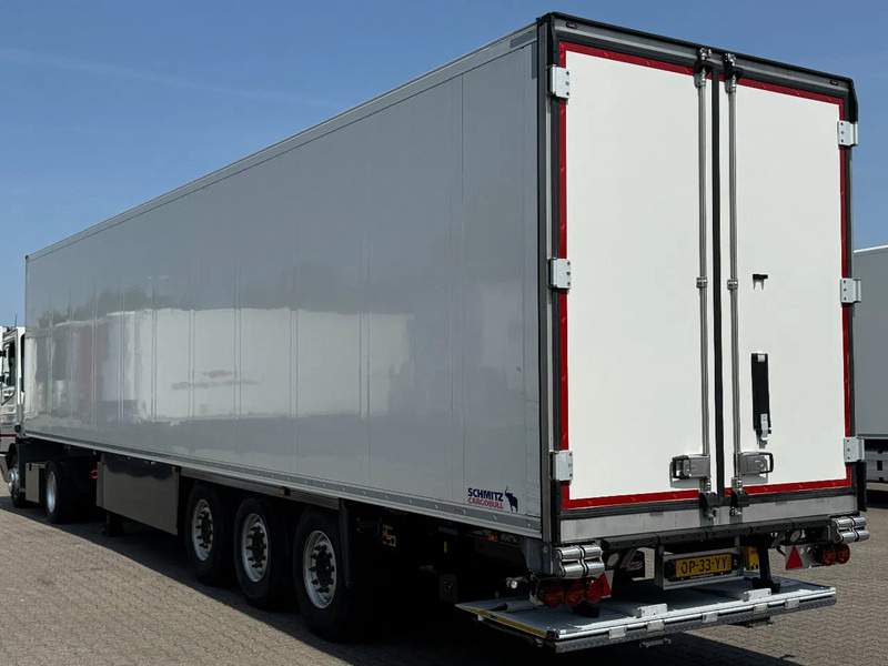 Schmitz Cargobull Thermo King SLXi 300 / Disc-Brakes / Laadklep / Flower Width / Apk - Félpótkocsi hűtős: 2 kép. Schmitz Cargobull Thermo King SLXi 300 / Disc-Brakes / Laadklep / Flower Width / Apk - Félpótkocsi hűtős: 2 kép.