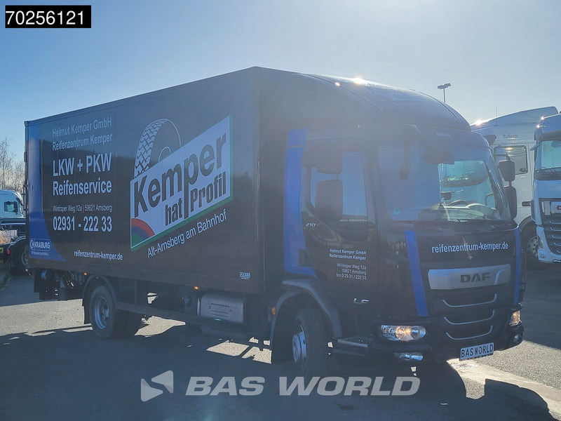 DAF LF 210 4X2 8tonner Manual Ladebordwand Euro 6 - Dobozos felépítményű teherautó: 3 kép. DAF LF 210 4X2 8tonner Manual Ladebordwand Euro 6 - Dobozos felépítményű teherautó: 3 kép.
