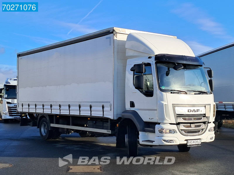 DAF LF 290 4X2 16tonner Automatic Ladebordwand ACC Euro 6 - Ponyvás teherautó: 3 kép. DAF LF 290 4X2 16tonner Automatic Ladebordwand ACC Euro 6 - Ponyvás teherautó: 3 kép.