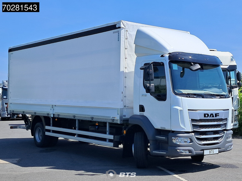 DAF XB 290 4X2 NEW! 16tonner Automatic Ladebordwand ACC Euro 6 - Ponyvás teherautó: 3 kép. DAF XB 290 4X2 NEW! 16tonner Automatic Ladebordwand ACC Euro 6 - Ponyvás teherautó: 3 kép.