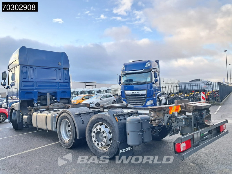 DAF XF 480 6X2 BDF Retarder SSC Lift+Steering Axle Automatic Euro 6 - Cserefelépítményes teherautó: 2 kép. DAF XF 480 6X2 BDF Retarder SSC Lift+Steering Axle Automatic Euro 6 - Cserefelépítményes teherautó: 2 kép.