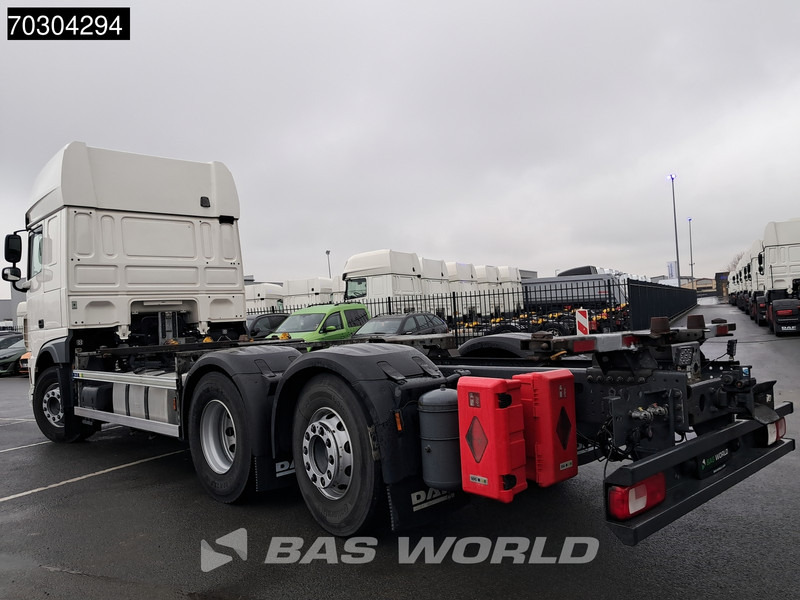 DAF XF 480 6X2 BDF SSC Retarder Lift+Steering Axle Automatic Euro 6 - Cserefelépítményes teherautó: 2 kép. DAF XF 480 6X2 BDF SSC Retarder Lift+Steering Axle Automatic Euro 6 - Cserefelépítményes teherautó: 2 kép.