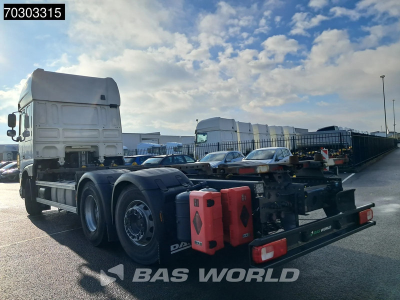 DAF XF 480 6X2 BDF SSC Retarder Lift+Steering Axle Automatic Euro 6 - Cserefelépítményes teherautó: 2 kép. DAF XF 480 6X2 BDF SSC Retarder Lift+Steering Axle Automatic Euro 6 - Cserefelépítményes teherautó: 2 kép.