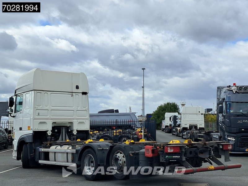 DAF XF 480 6X2 SSC Retarder 2xTanks Lift/Steering ACC Euro 6 - Cserefelépítményes teherautó: 2 kép. DAF XF 480 6X2 SSC Retarder 2xTanks Lift/Steering ACC Euro 6 - Cserefelépítményes teherautó: 2 kép.