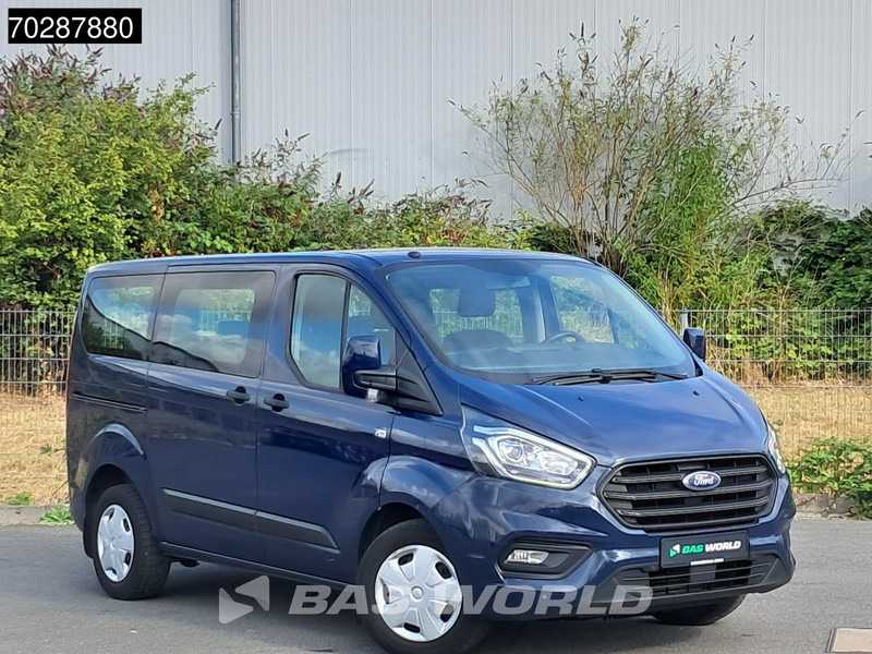 Ford Transit Custom 130PK 9-Sitze L1H1 LED Klima Tempomat L1 Kompakt A/C Cruise control - Minibusz, Kisbusz: 2 kép. Ford Transit Custom 130PK 9-Sitze L1H1 LED Klima Tempomat L1 Kompakt A/C Cruise control - Minibusz, Kisbusz: 2 kép.
