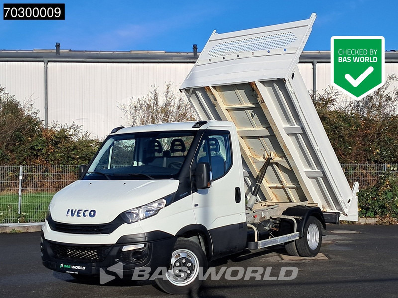 Iveco Daily 35C12 Kipper Doppelbereifung 3,5t AHK Klima Tempomat Euro6 Kieper 2m3 A/C Towbar Cruise control - Billenőplatós kisteherautó: 1 kép. Iveco Daily 35C12 Kipper Doppelbereifung 3,5t AHK Klima Tempomat Euro6 Kieper 2m3 A/C Towbar Cruise control - Billenőplatós kisteherautó: 1 kép.