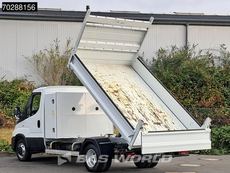 Iveco Daily 35C14 Kipper Doppelbereifung 3,5t AHK Klima Tempomat Euro6 Kieper 2m3 A/C Towbar Cruise control - Billenőplatós kisteherautó: 2 kép. Iveco Daily 35C14 Kipper Doppelbereifung 3,5t AHK Klima Tempomat Euro6 Kieper 2m3 A/C Towbar Cruise control - Billenőplatós kisteherautó: 2 kép.